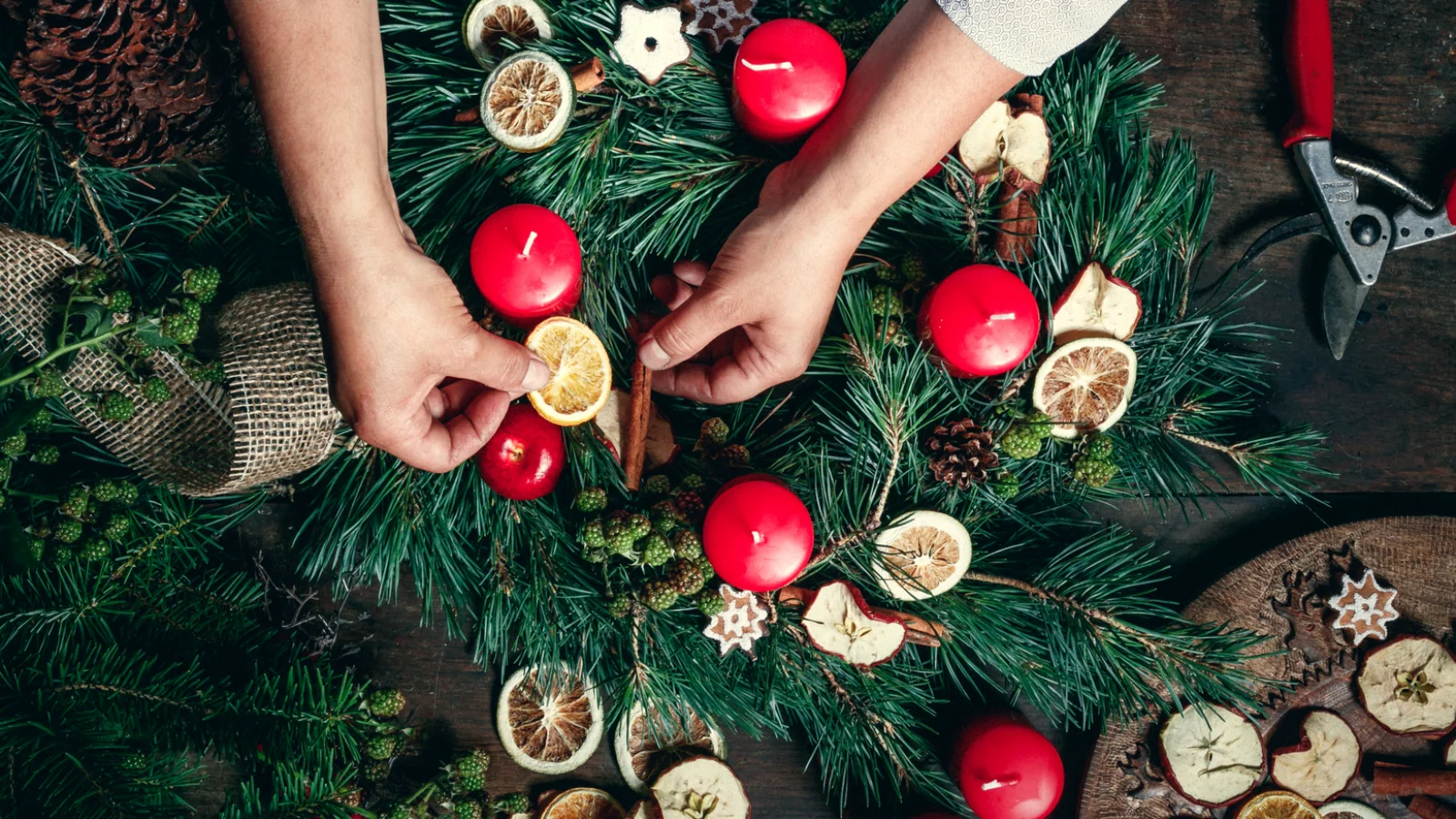 Décorations de Noël traditionnelles alsaciennes artisanales