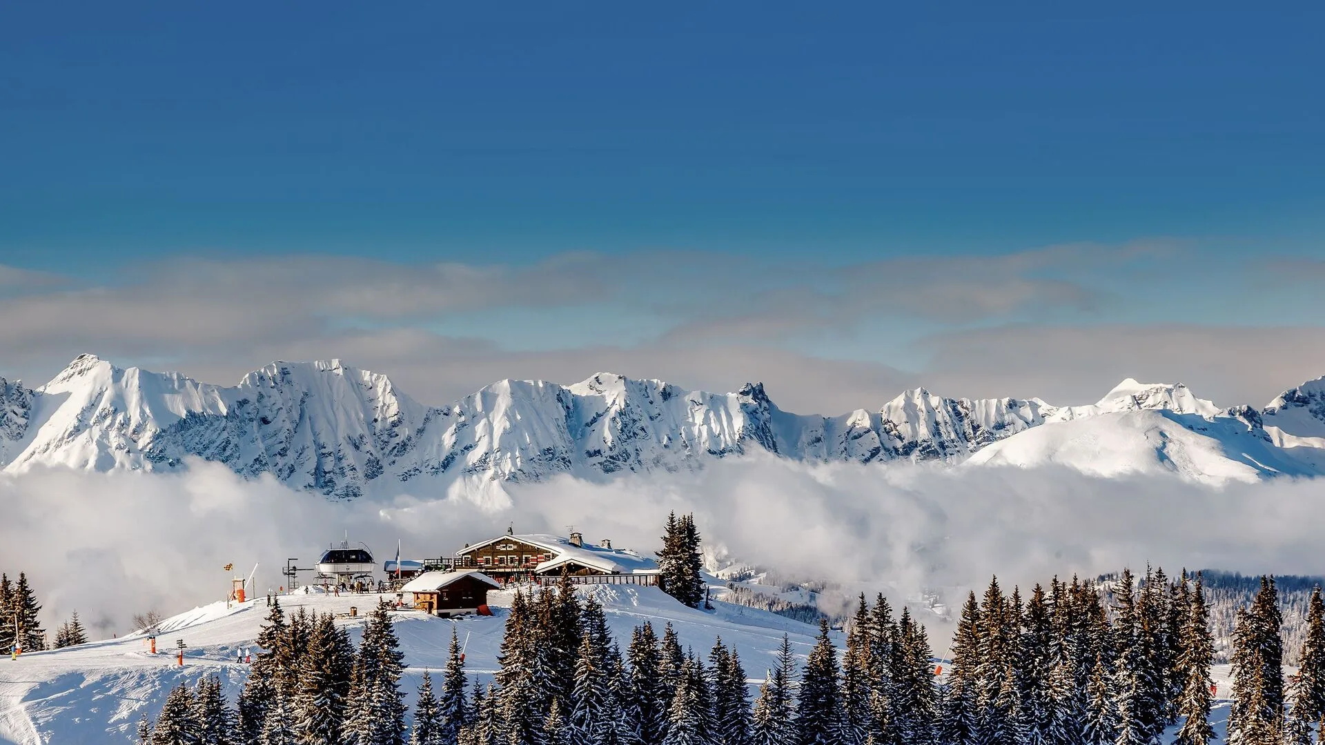Luxusní realitní poradenství Megève — prestižní chalet na svazích Mont d’Arbois